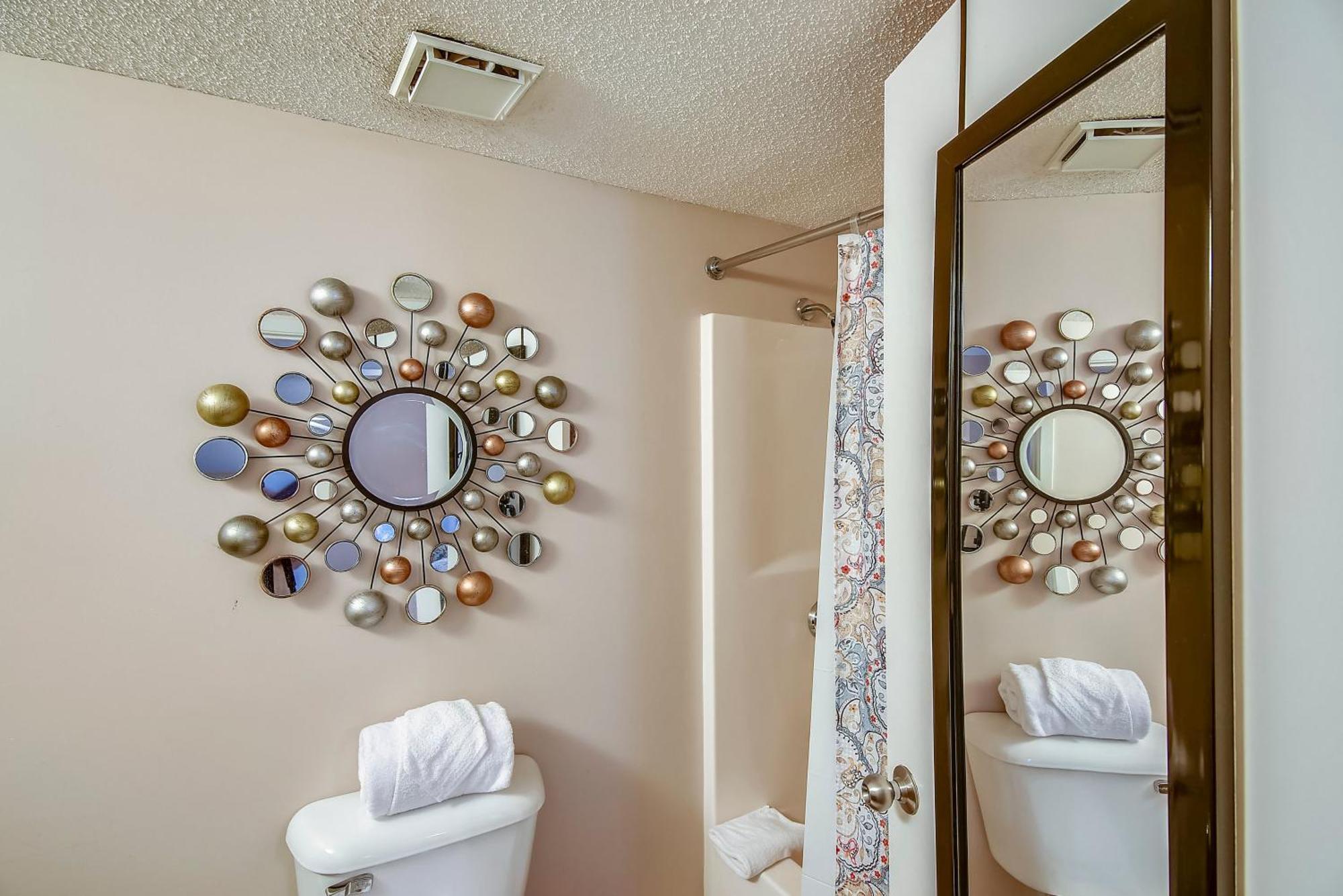 Phoenix 6 Unit 504 Orange Beach Bilik gambar