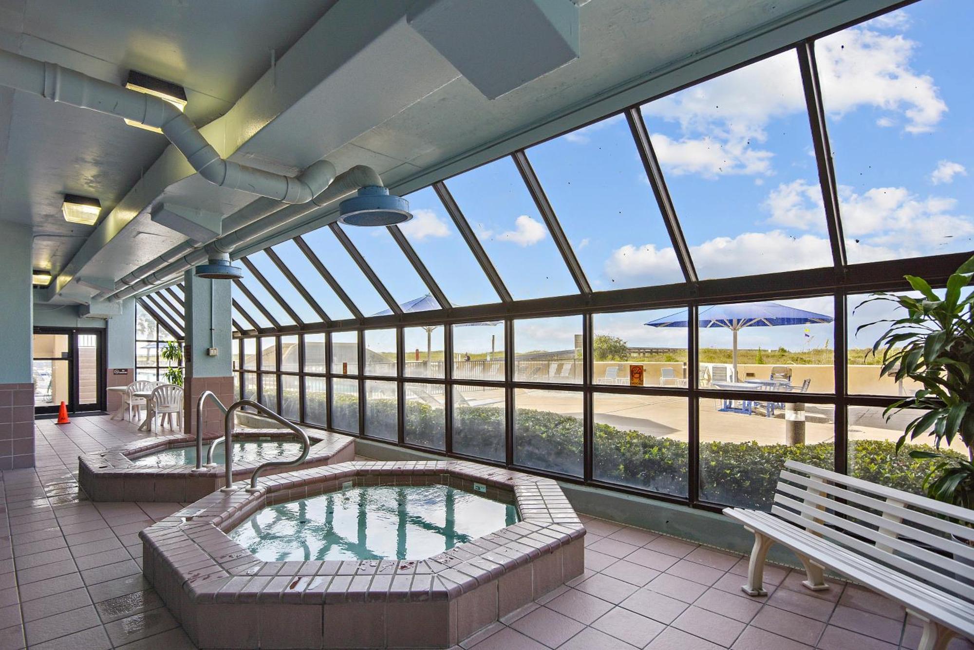 Phoenix 6 Unit 504 Orange Beach Bilik gambar